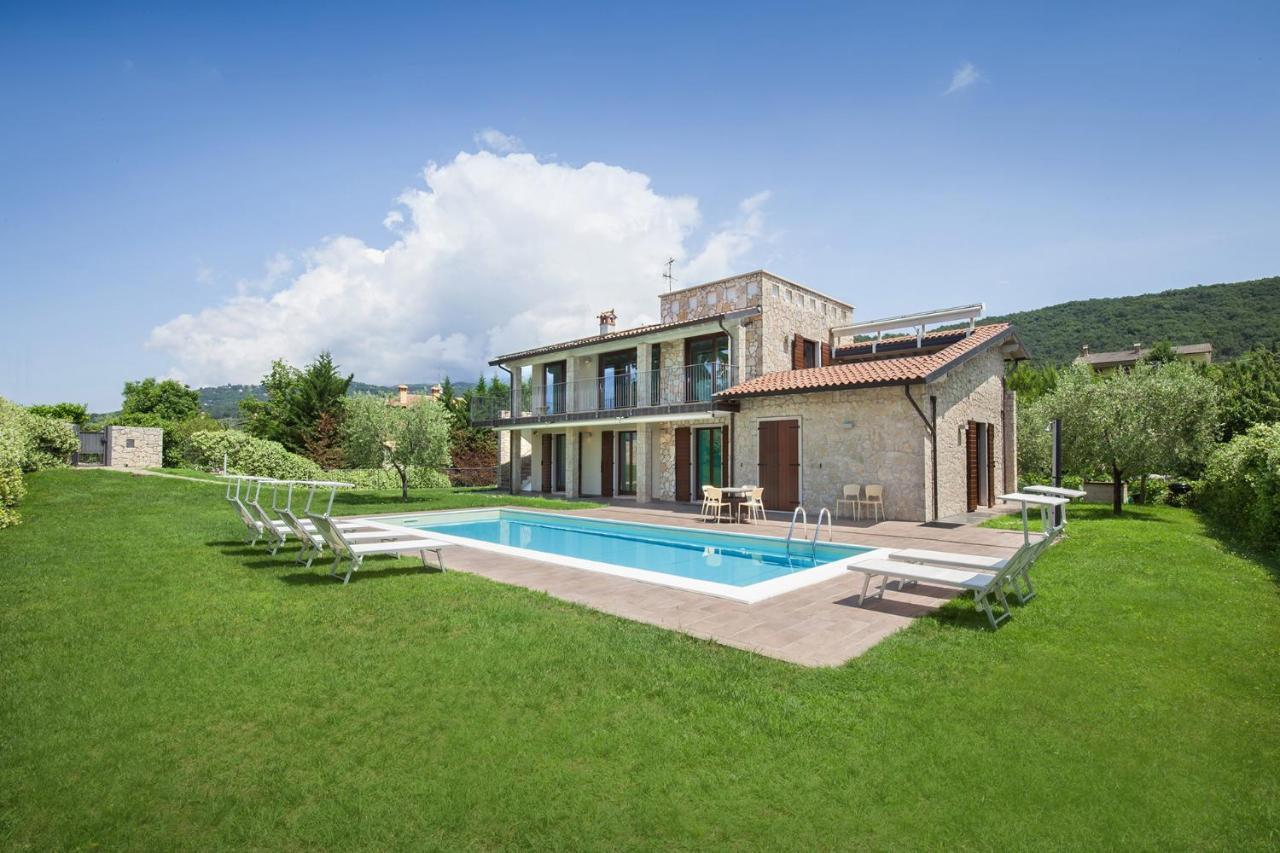 Ca Bosca - Fine Living Villa Torri Del Benaco Exterior photo